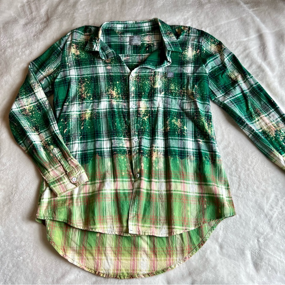 Southern Bliss bleached flannel, color green, size medium